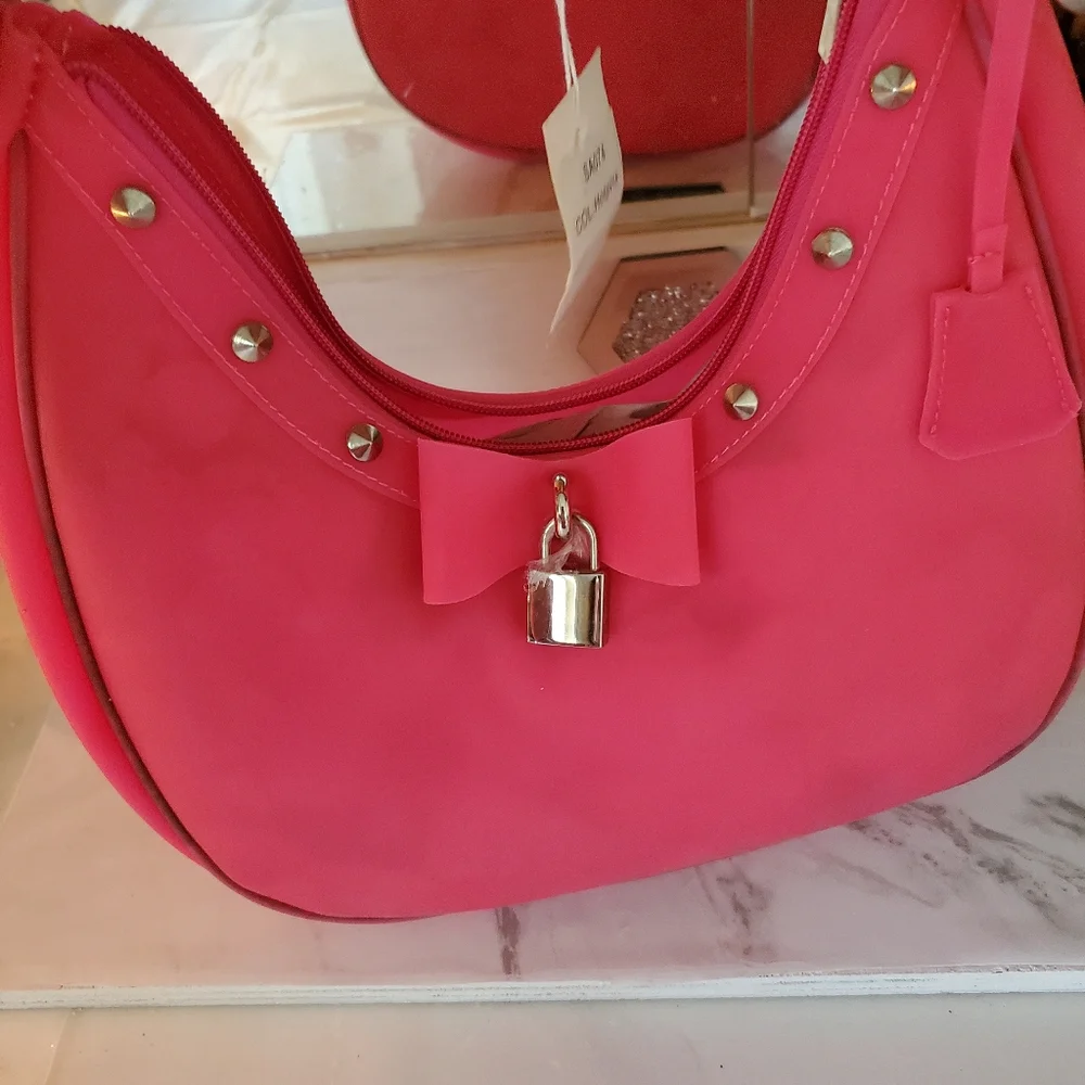 Hot Pink Lucite SHOULDER BAG - Picture 2 of 7
